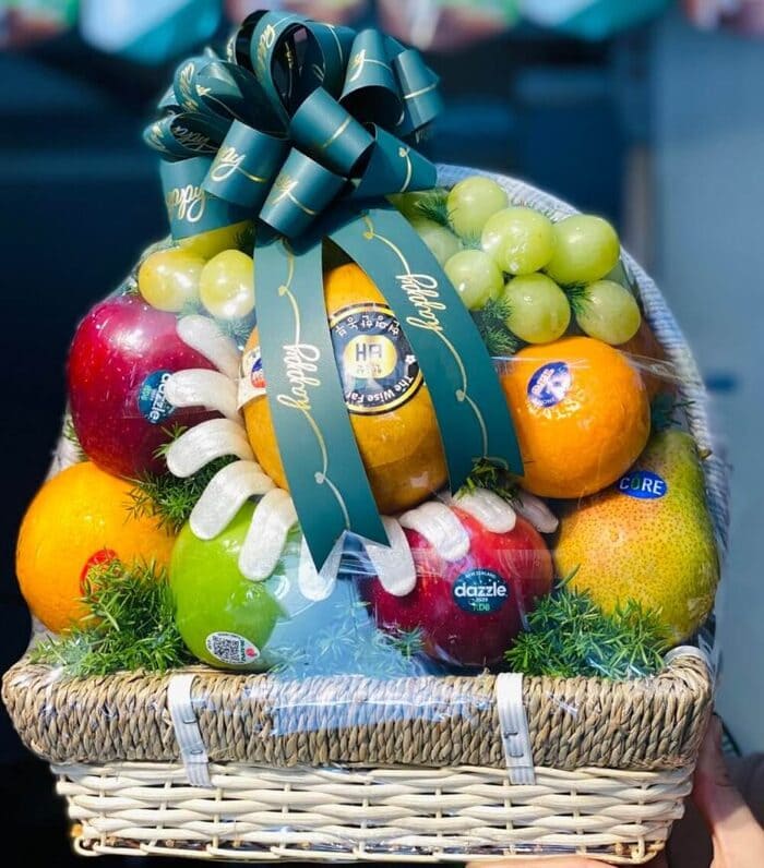 Giỏ hoa quả bán chạy nhất tại cửa hàng trái cây nhập khẩu Thủ Dầu Một