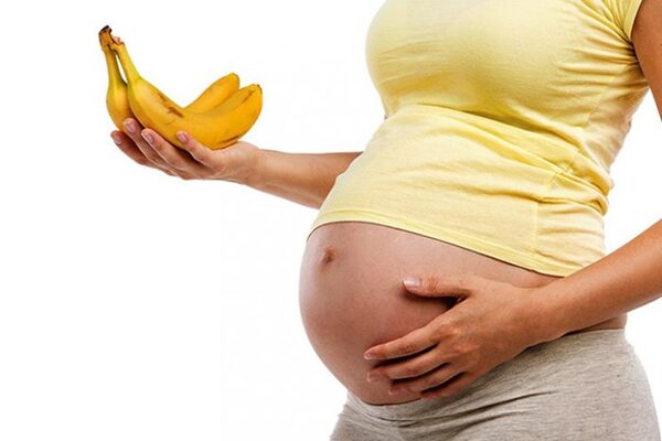 Mẹ bầu cần bổ sung canxi thường xuyên trong quá trình mang thai 