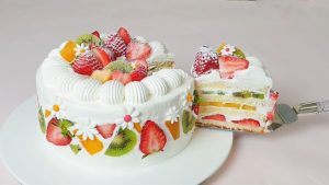 Gợi Ý Mẫu Bánh Sinh Nhật Từ Hoa Quả Độc Đáo, Thú Vị