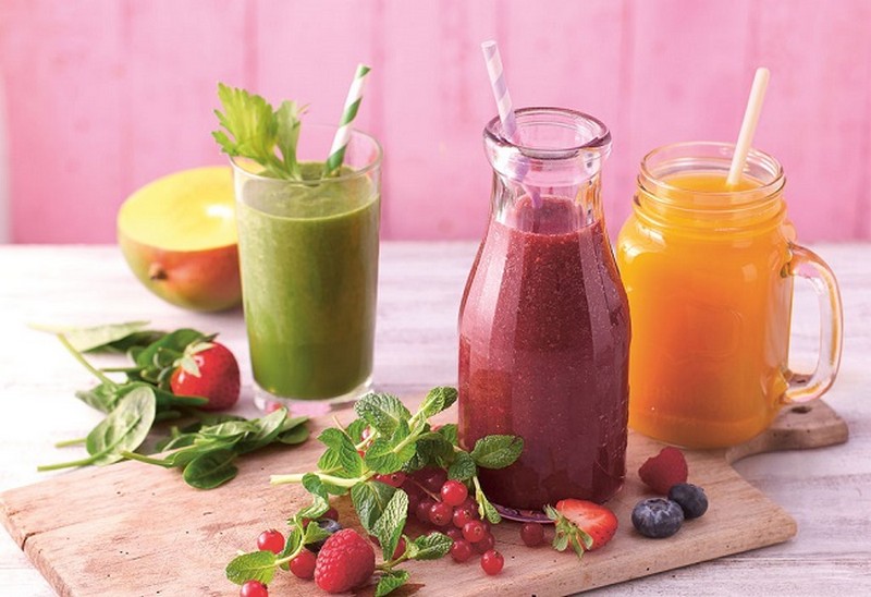 Smoothie – sinh tố trái cây kết hợp nhiều nguyên liệu tự nhiên