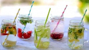 Những điều cần chú ý khi sử dụng nước detox đẹp da