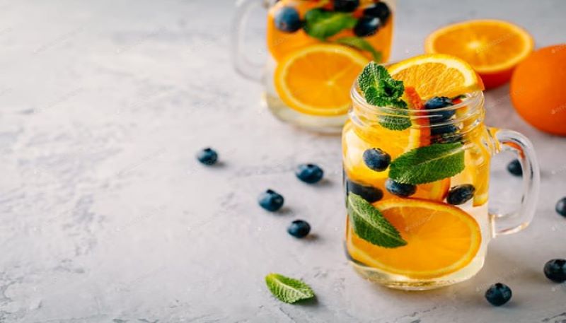 Cách uống nước detox đúng cách để giảm cân