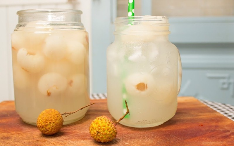 Vải thiều có ngâm rượu được không và liệu rượu vải có mang lại lợi ích gì cho sức khỏe?