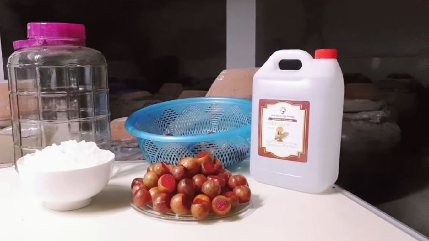Cách làm rượu mận hậu chuẩn