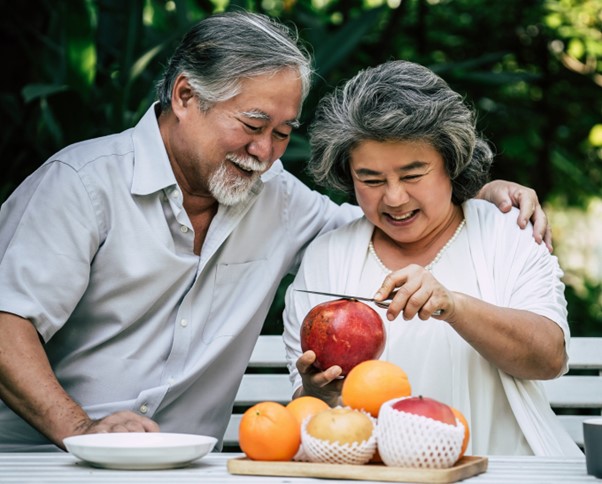 Ăn táo trước bữa ăn chính